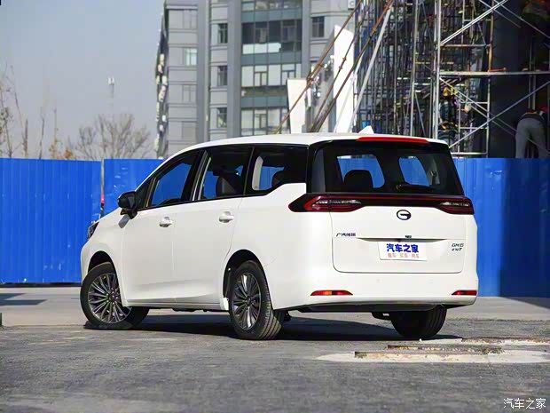 广汽乘用车 传祺GM6 2018款 270T 豪华版