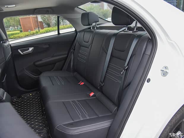 比亚迪 秦 2019款 1.5L 手动豪华型