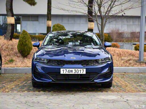 起亚(进口) 起亚K5(进口) 2020款 基本型 起亚(进口) 起亚K5(进口) 2020款 基本型