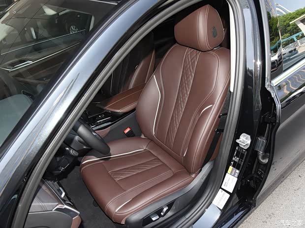 華晨寶馬 寶馬5系新能源 2019款 改款 530Le 豪華套裝