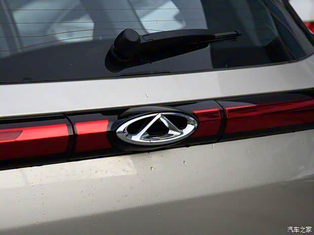 奇瑞汽车 瑞虎8 2018款 1.5TCI 手动豪华型 7座