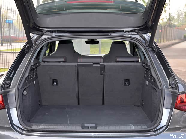 一汽-大眾奧迪 奧迪A3 2021款 Sportback 35 TFSI 運(yùn)動(dòng)型