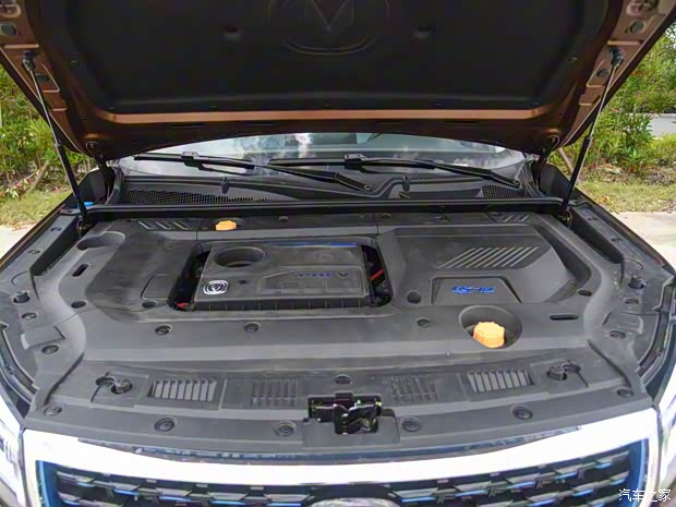 长安汽车 长安CS75 PHEV 2018款 1.5T PHEV领航型 长安汽车 长安CS75 PHEV 2018款 1.5T PHEV领航型