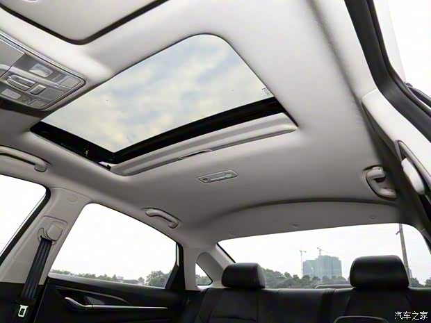 长安汽车 逸动 2020款 PLUS 百万版 1.6L GDI CVT豪华型