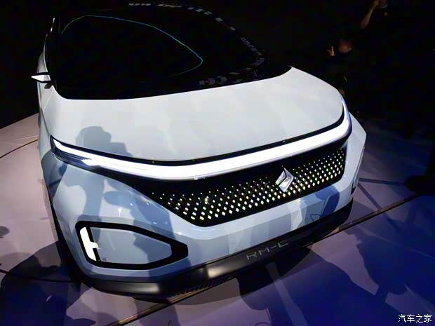 上汽通用五菱 寶駿RM-C 2019款 概念車