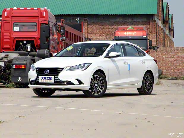 长安汽车 逸动 2019款 高能版 1.6L GDI 自动争锋型 国VI 长安汽车 逸动 2019款 高能版 1.6L GDI 自动争锋型 国VI