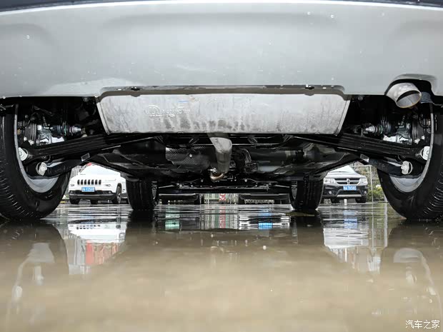 广汽菲克Jeep 指南者 2021款 自动领先版