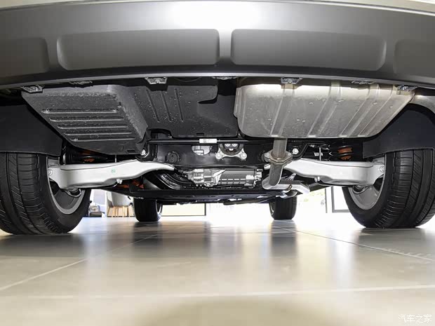 理想汽车 理想ONE 2020款 增程7座版 理想汽车 理想ONE 2020款 增程7座版