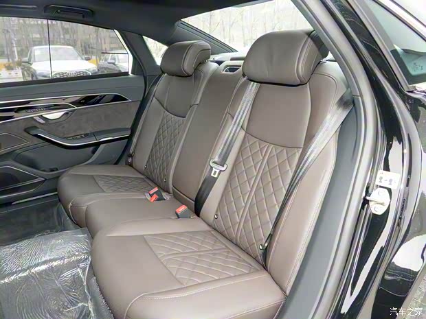 奥迪(进口) 奥迪A8新能源 2021款 A8L 60 TFSIe quattro