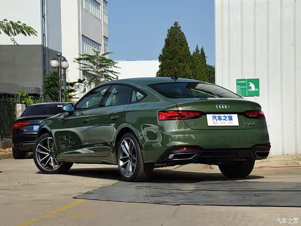 奥迪(进口) 奥迪A5 2021款 Sportback 45 TFSI quattro 臻选动感型
