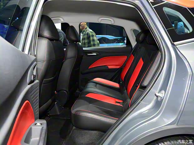 合眾汽車 哪吒V 2020款 基本型