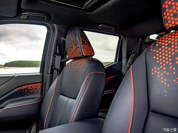 日產(進口) 納瓦拉(海外) 2018款 Dark Sky 日產(進口) 納瓦拉(海外) 2018款 Dark Sky