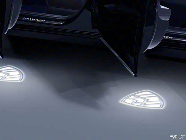 梅赛德斯-迈巴赫 迈巴赫S级 2020款 S 560 Grand Edition 日本版