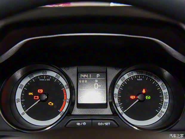 上汽斯柯达 柯米克 2018款 1.5L 自动舒适版