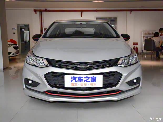 上汽通用雪佛兰 科鲁兹 2018款 330T Redline版