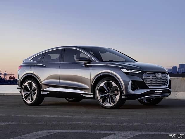 奥迪(进口) 奥迪Q4新能源(进口) 2020款 e-tron轿跑版概念车