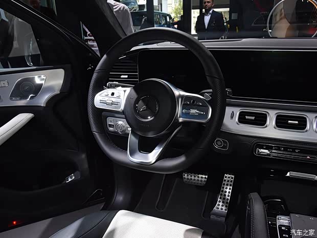 奔驰(进口) 奔驰GLE 2020款 GLE 400 d 4MATIC 轿跑SUV 奔驰(进口) 奔驰GLE 2020款 GLE 400 d 4MATIC 轿跑SUV