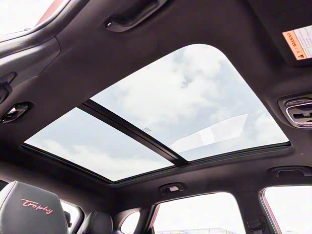 上汽集团 名爵HS 2018款 30T 自动两驱Trophy荷尔蒙超燃版