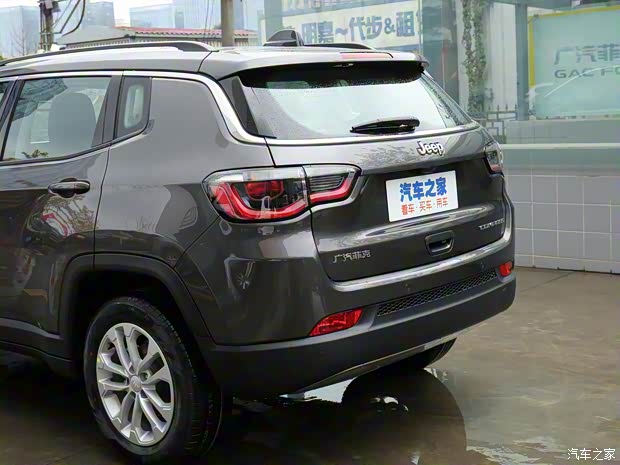 广汽菲克Jeep 指南者 2021款 自动领先版