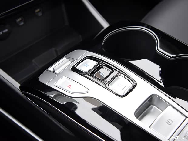 北京现代 途胜 2021款 途胜L 1.5T LUX尊贵版