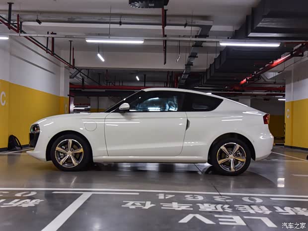 零跑汽车 零跑S01 2018款 试装版 零跑汽车 零跑S01 2018款 试装版