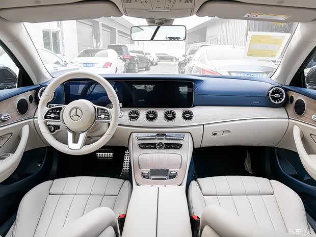 奔馳(進(jìn)口) 奔馳E級(jí)(進(jìn)口) 2019款 E 200 轎跑車