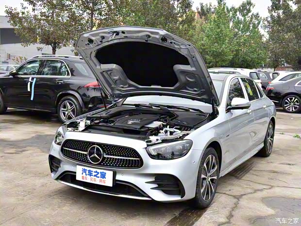 北京奔驰 奔驰E级新能源 2021款 E 350 e L 插电式混合动力运动轿车