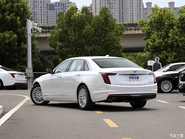 上汽通用凯迪拉克 凯迪拉克CT6 2021款 28T 豪华型 上汽通用凯迪拉克 凯迪拉克CT6 2021款 28T 豪华型