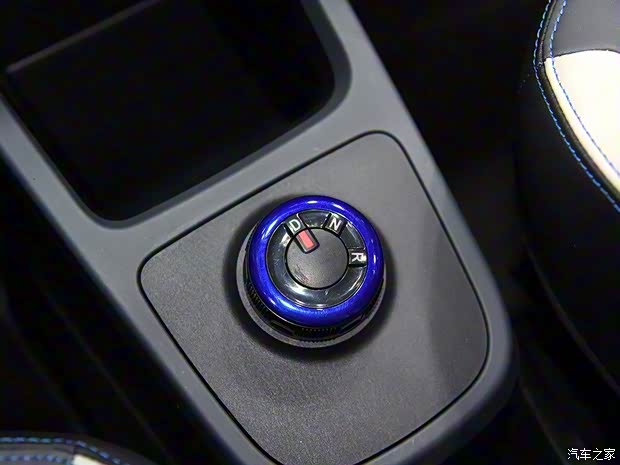 東風(fēng)雷諾 雷諾 e諾 2019款 基本型 東風(fēng)雷諾 雷諾 e諾 2019款 基本型