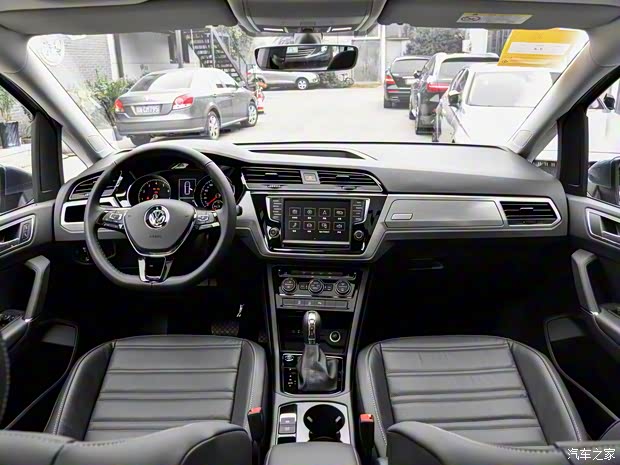 上汽大众 途安 2018款 途安L 280TSI 拓界版 6座
