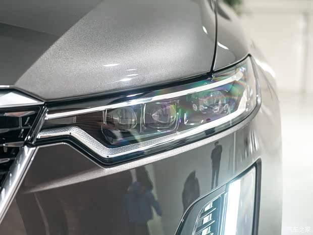 上汽通用凱迪拉克 凱迪拉克XT6 2019款 基本型