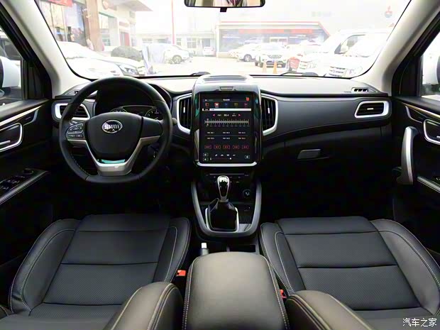SWM斯威汽车 SWM斯威X7 2018款 1.8L 手动舒适型 7座 SWM斯威汽车 SWM斯威X7 2018款 1.8L 手动舒适型 7座