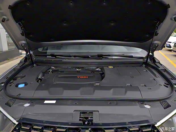 海马汽车 海马8S 2019款 1.6T 自动炫版 海马汽车 海马8S 2019款 1.6T 自动炫版