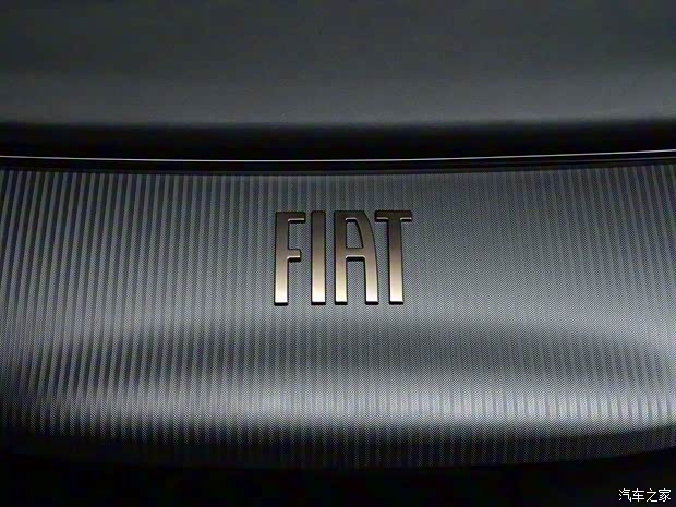 菲亞特(進(jìn)口) 菲亞特500新能源 2020款 Giorgio Armani