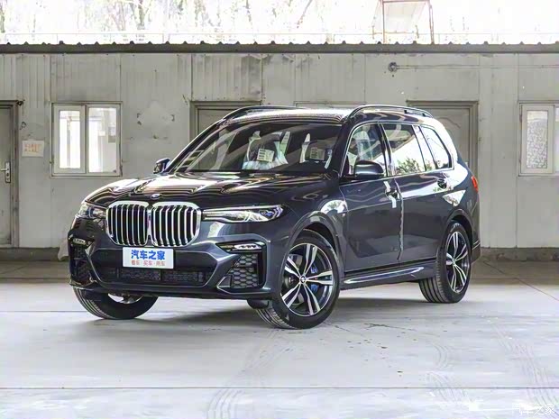 寶馬(進(jìn)口) 寶馬X7 2022款 xDrive40i 尊享型M運(yùn)動(dòng)套裝