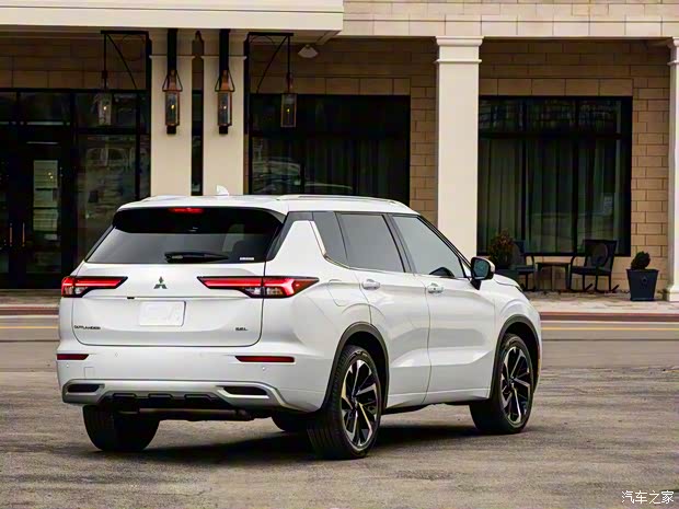 三菱(进口) 欧蓝德(进口) 2021款 基本型