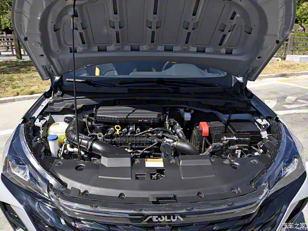 東風(fēng)乘用車 奕炫 2023款 馬赫版 1.5T 自動(dòng)高配版