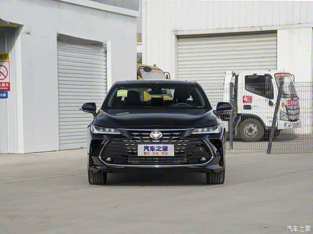 一汽丰田 亚洲龙 2022款 2.0L 豪华版