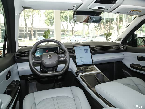 蔚来 蔚来ES6 2022款 75kWh 运动版 蔚来 蔚来ES6 2022款 75kWh 运动版