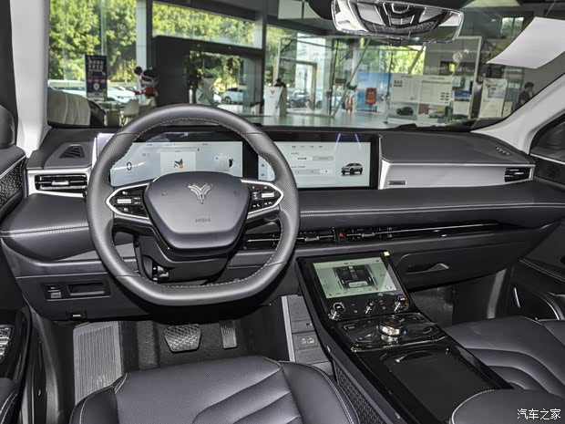 合眾汽車 哪吒U 2022款 哪吒U-Ⅱ 500 三元鋰