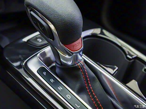 雪佛蘭(進(jìn)口) 創(chuàng)酷(海外) 2024款 RS 美國版