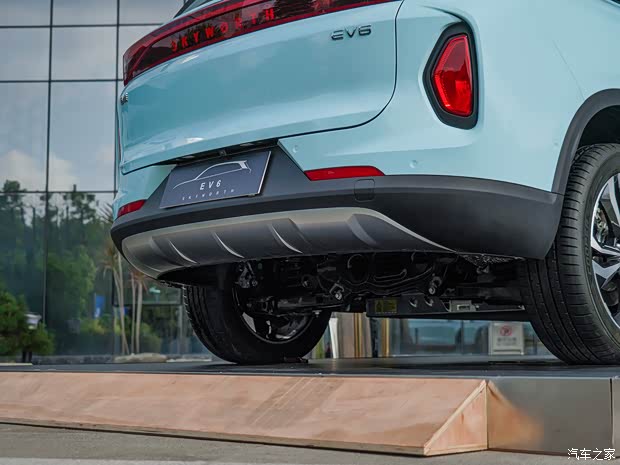 創(chuàng)維汽車 創(chuàng)維EV6 2022款 620 標(biāo)準(zhǔn)版