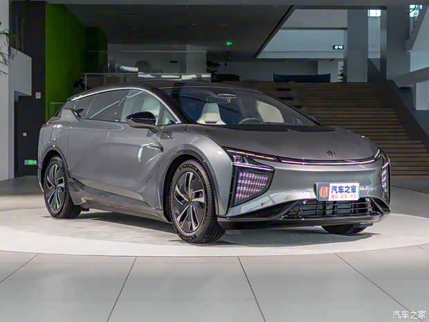 华人运通 高合HiPhi X 2022款 智远版6座 长续航版 华人运通 高合HiPhi X 2022款 智远版6座 长续航版