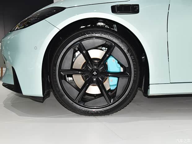 埃安 昊鉑GT 2023款 710超充Max版