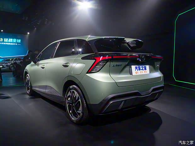 上汽集团 MG MULAN 2022款 高配版 上汽集团 MG MULAN 2022款 高配版