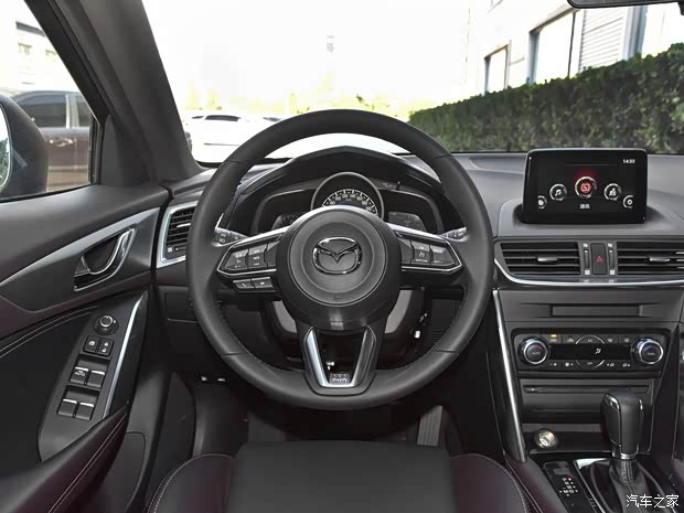 一汽马自达 马自达CX-4 2018款 2.5L 自动四驱蓝天运动版