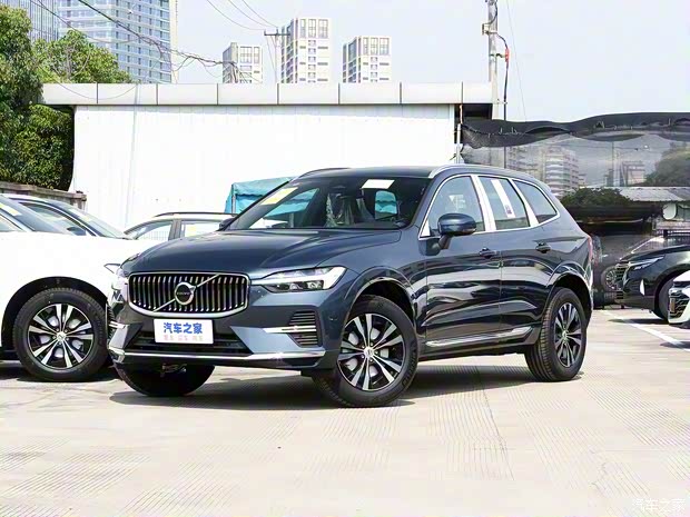 沃尔沃亚太 沃尔沃XC60 2023款 B5 四驱智逸豪华版