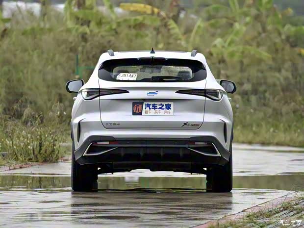 长安汽车 长安欧尚X5 PLUS 2023款 1.5T DCT智趣AI版