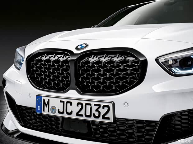 宝马(进口) 宝马1系(进口) 2020款 M135i xDrive M Performance 宝马(进口) 宝马1系(进口) 2020款 M135i xDrive M Performance