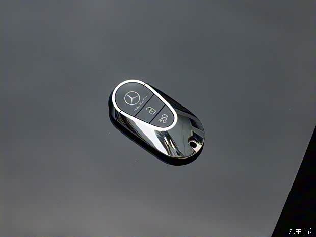 梅賽德斯-邁巴赫 邁巴赫S級 2022款 S 680 4MATIC Virgil Abloh 限量版